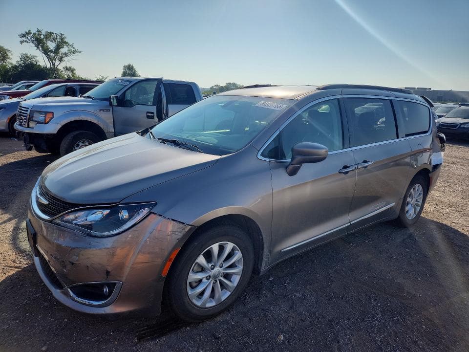 2017 CHRYSLER PACIFICA TOURING L - 1