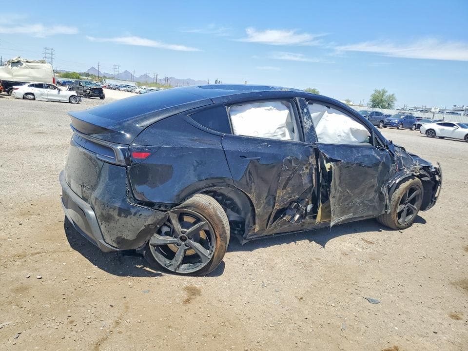 2026 TESLA MODEL Y 3