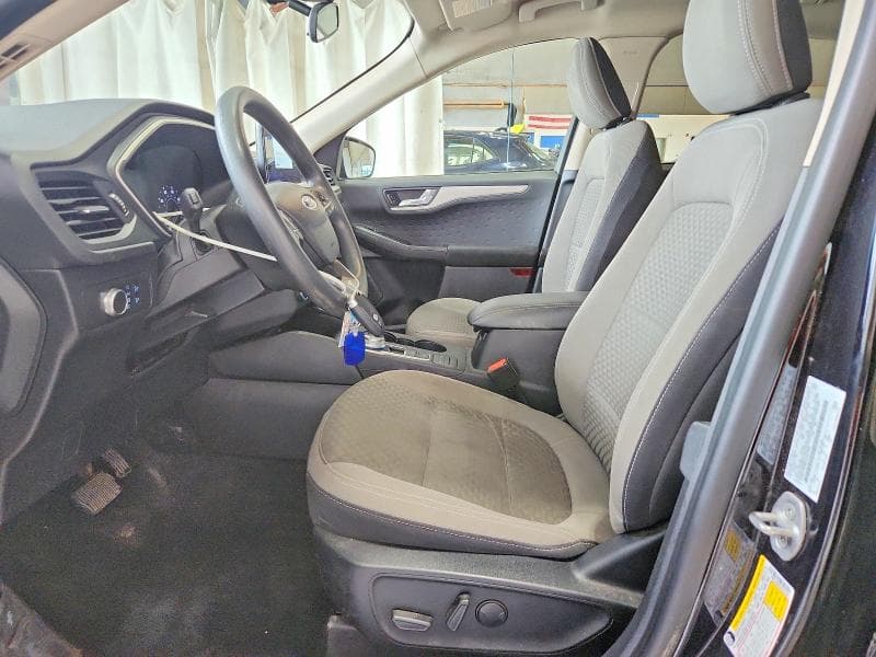 2020 FORD ESCAPE SE 7