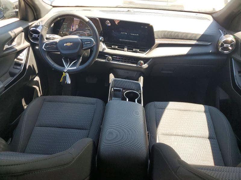 2025 CHEVROLET EQUINOX LT 8
