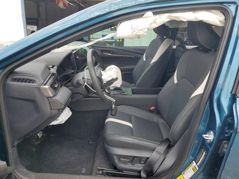 2026 TOYOTA CAMRY SE 7