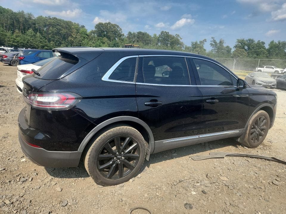 2021 LINCOLN NAUTILUS RESERVE 3