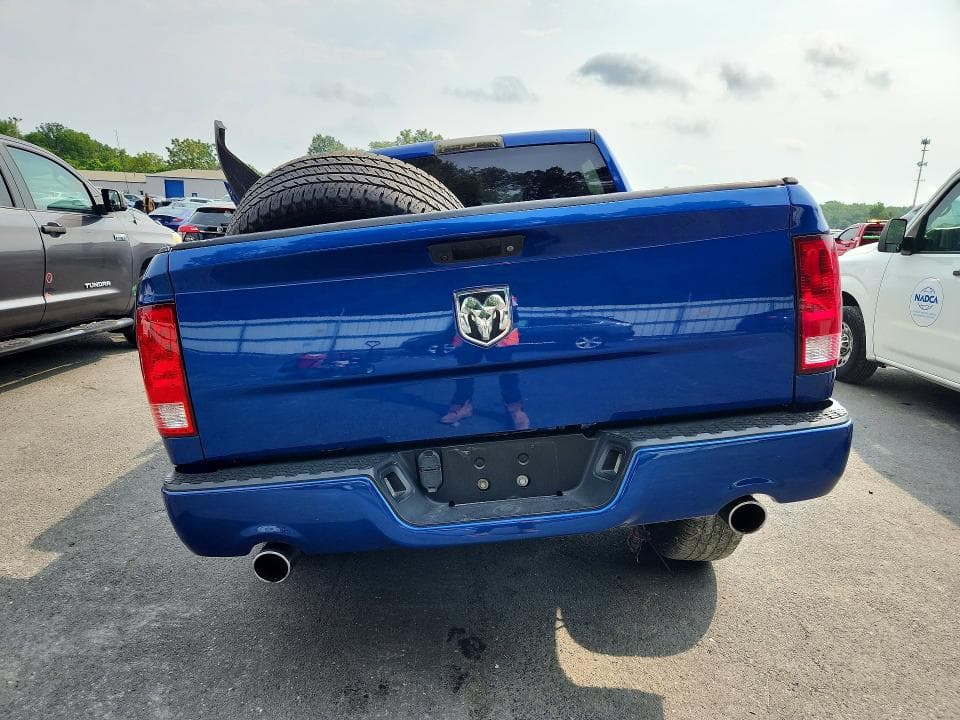 2017 RAM 1500 ST 6