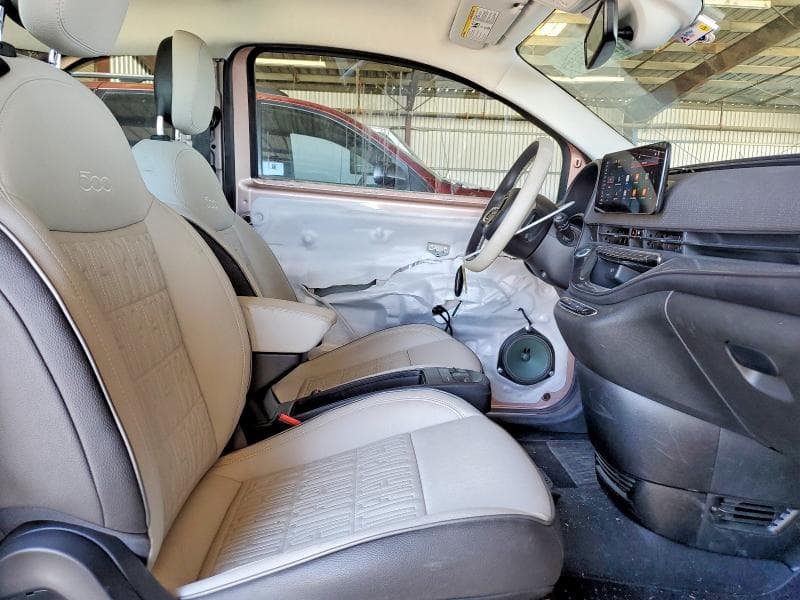 2024 FIAT 500 E LA PRIMA 10