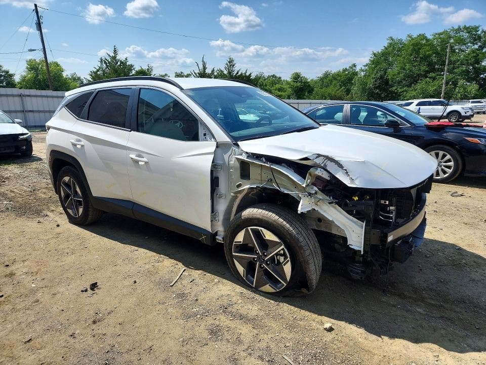 2026 HYUNDAI TUCSON SEL 4