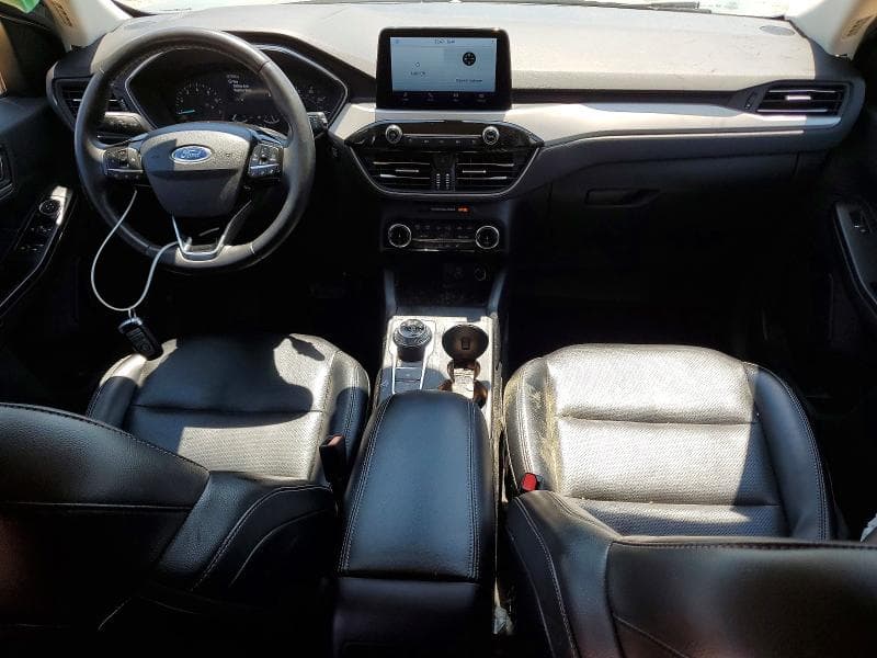 2022 FORD ESCAPE SEL 8