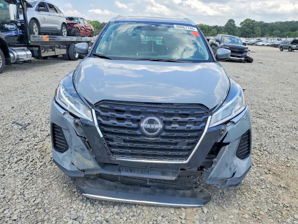 2024 NISSAN KICKS SV 5