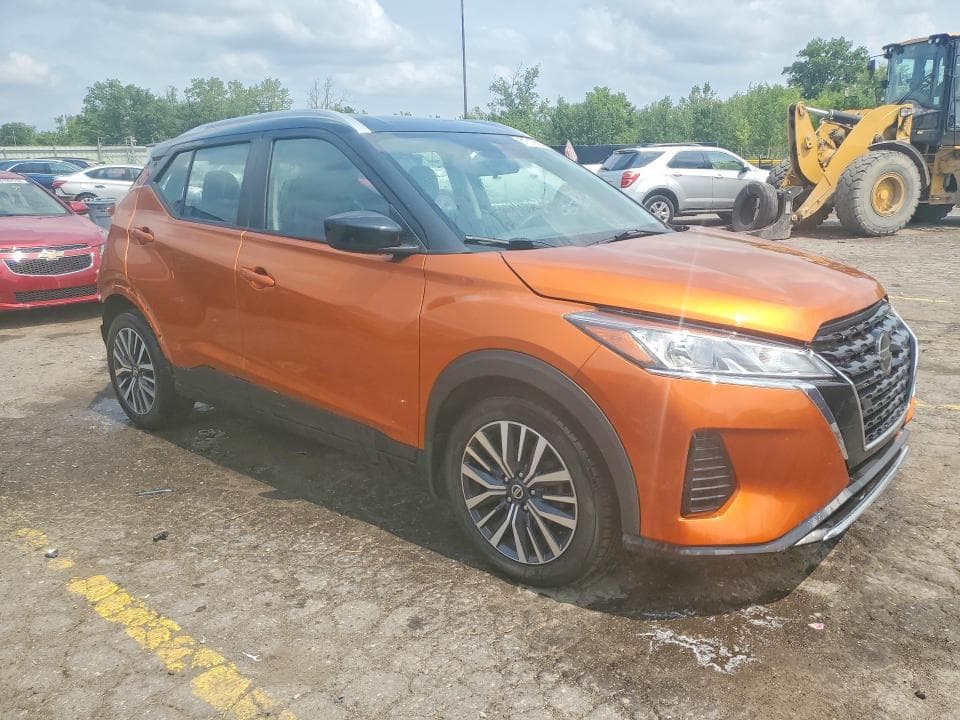 2021 NISSAN KICKS SV 4