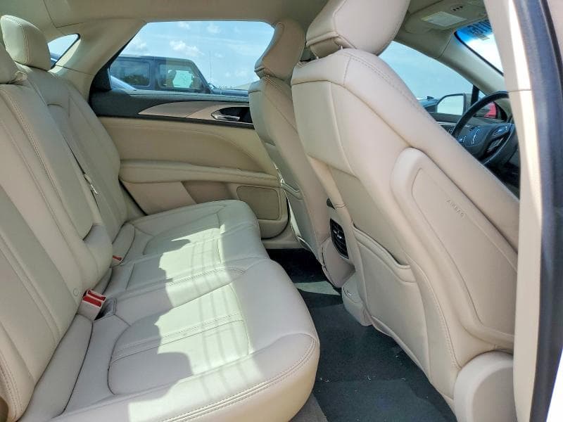 2020 LINCOLN MKZ 10