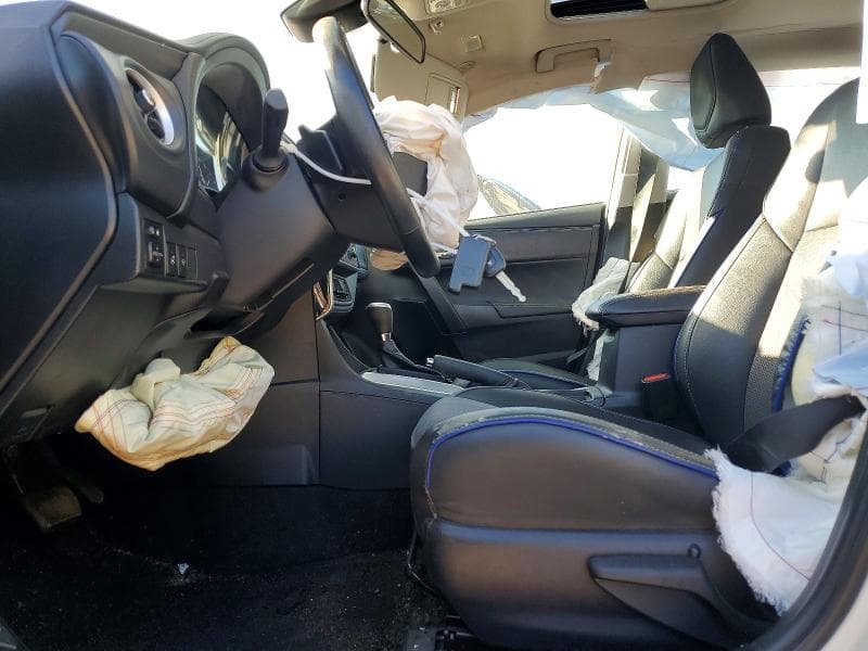 2019 TOYOTA COROLLA L 7