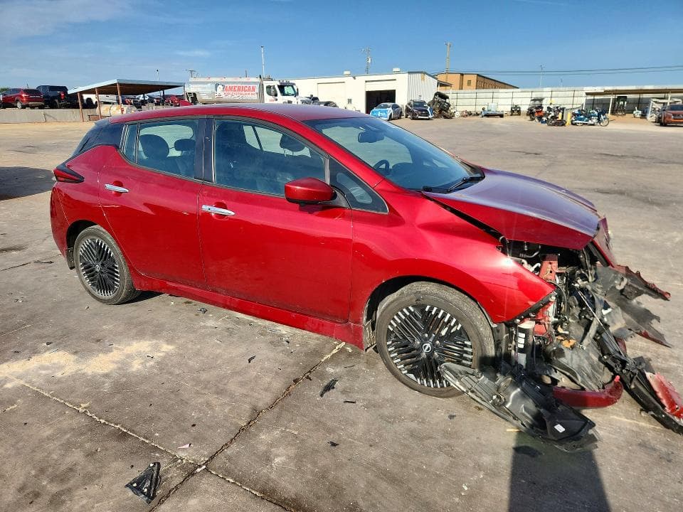 2023 NISSAN LEAF SV PLUS 4