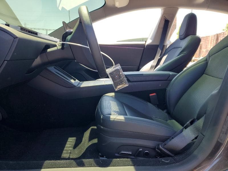 2026 TESLA MODEL 3 7