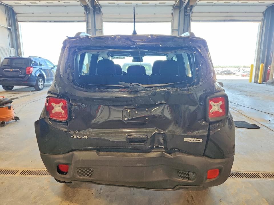 2018 JEEP RENEGADE LATITUDE 6