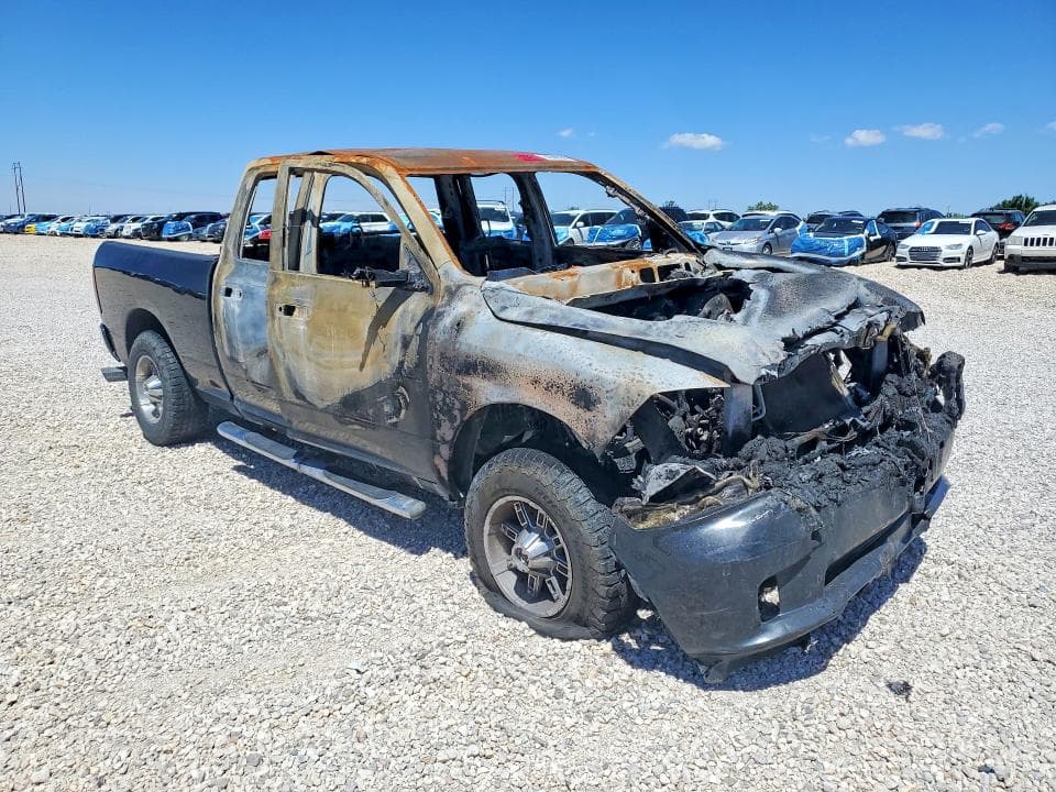 2018 RAM 1500 ST 4