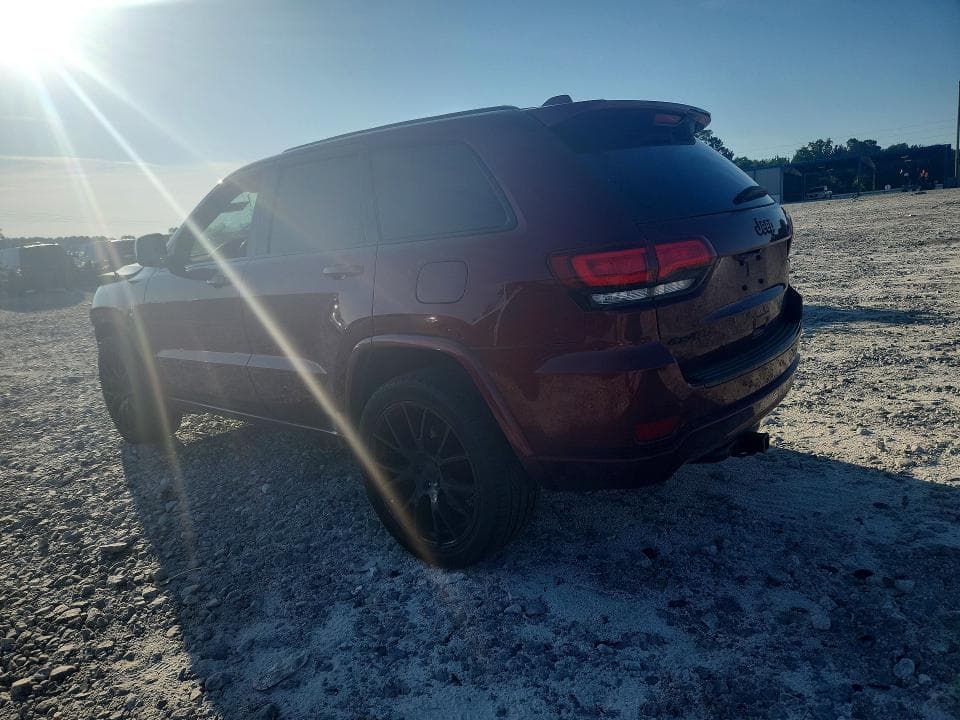 2017 JEEP GRAND CHEROKEE LAREDO 2