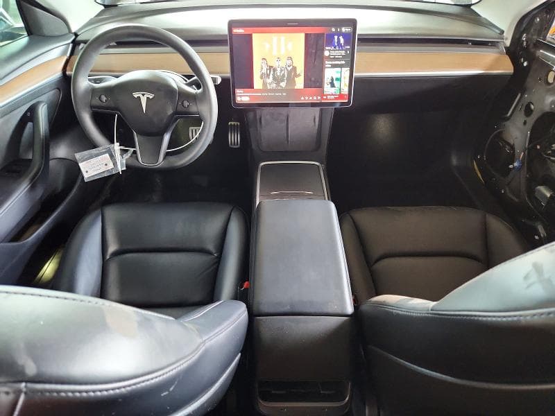 2021 TESLA MODEL 3 8
