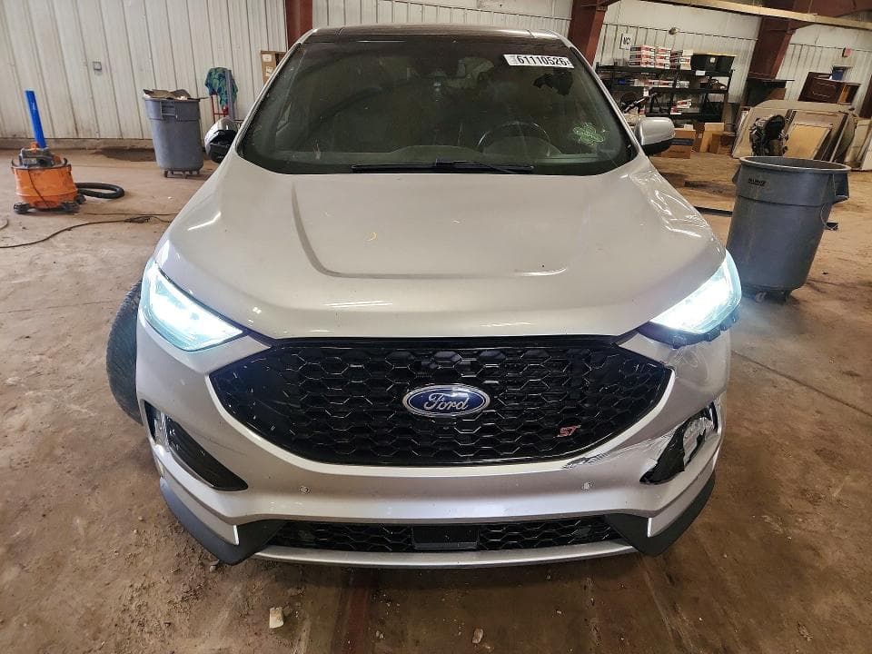 2019 FORD EDGE ST 5