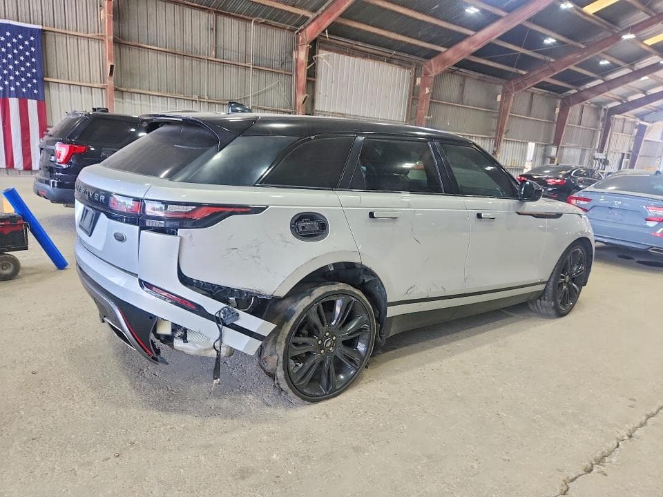2018 LAND ROVER RANGE ROVER VELAR R-DYNAMIC SE 3