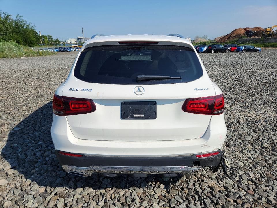 2022 MERCEDES-BENZ GLC 300 4MATIC 6