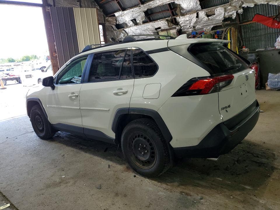 2019 TOYOTA RAV4 LE 2
