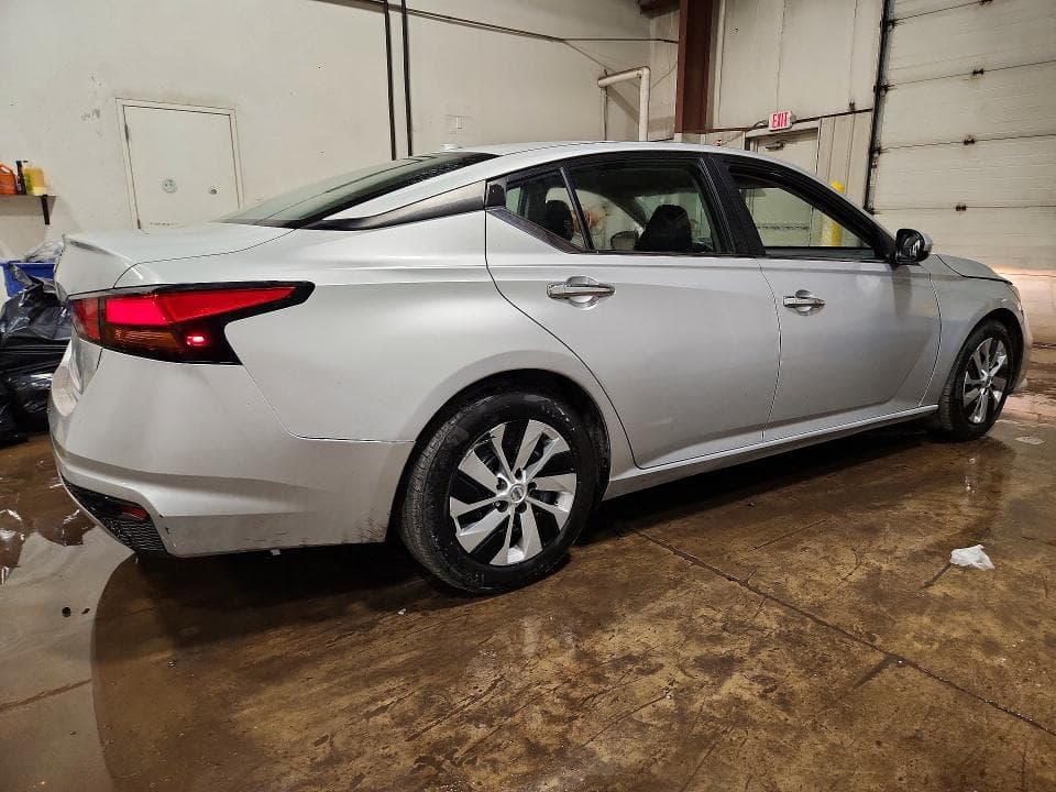2020 NISSAN ALTIMA S 3