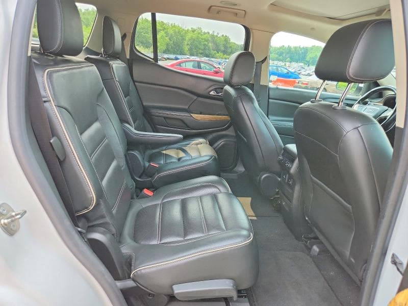 2017 GMC ACADIA DENALI 11