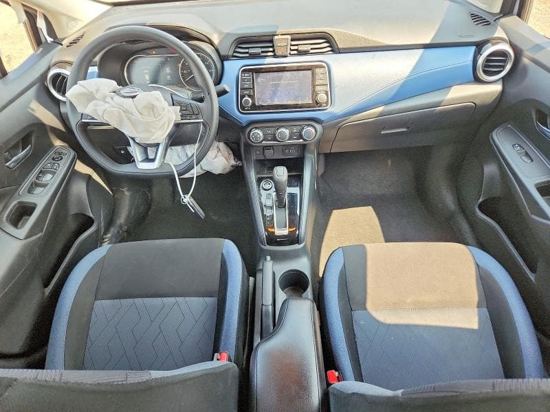 2025 NISSAN VERSA SV 8