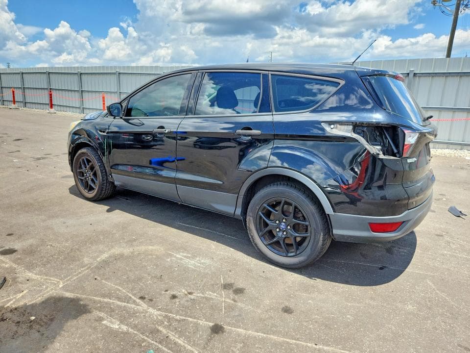 2017 FORD ESCAPE S 2