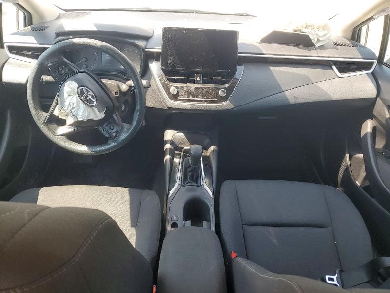 2025 TOYOTA COROLLA LE 8
