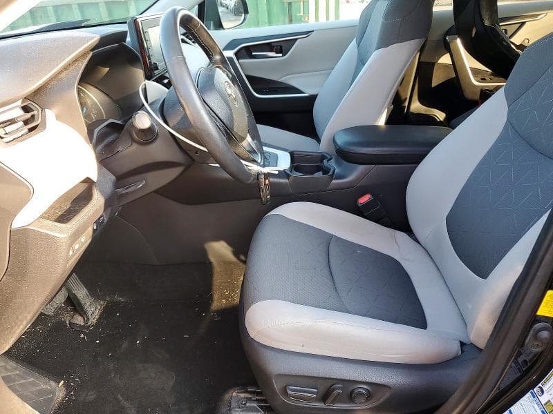 2019 TOYOTA RAV4 HYBRID XLE 7