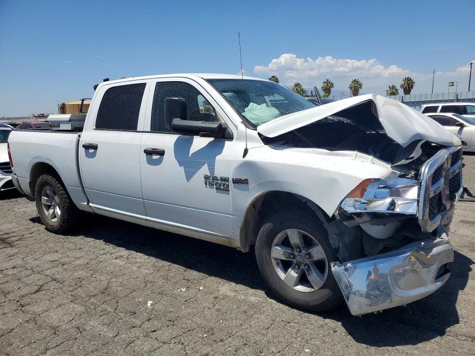 2019 RAM 1500 CLASSIC TRADESMAN 4