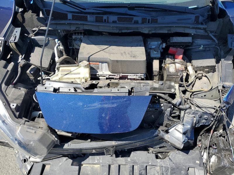 2019 NISSAN LEAF SV PLUS 11