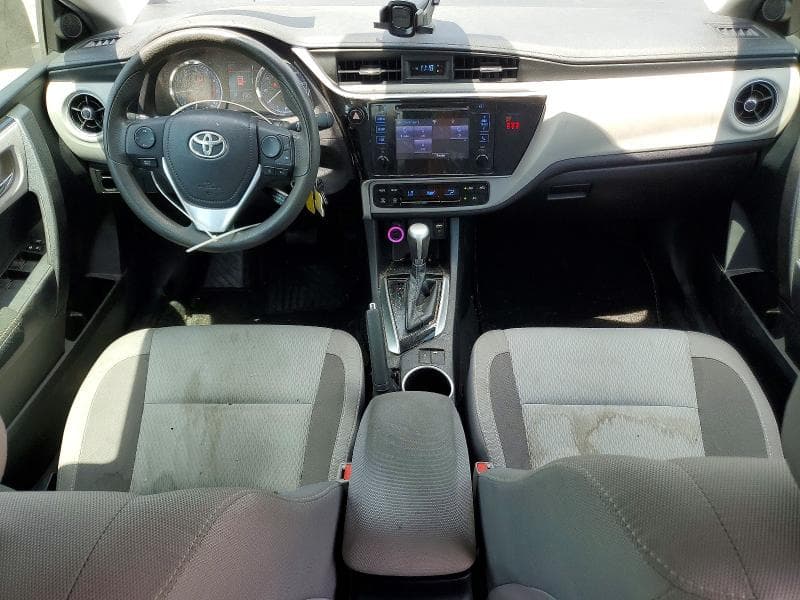 2018 TOYOTA COROLLA LE 8
