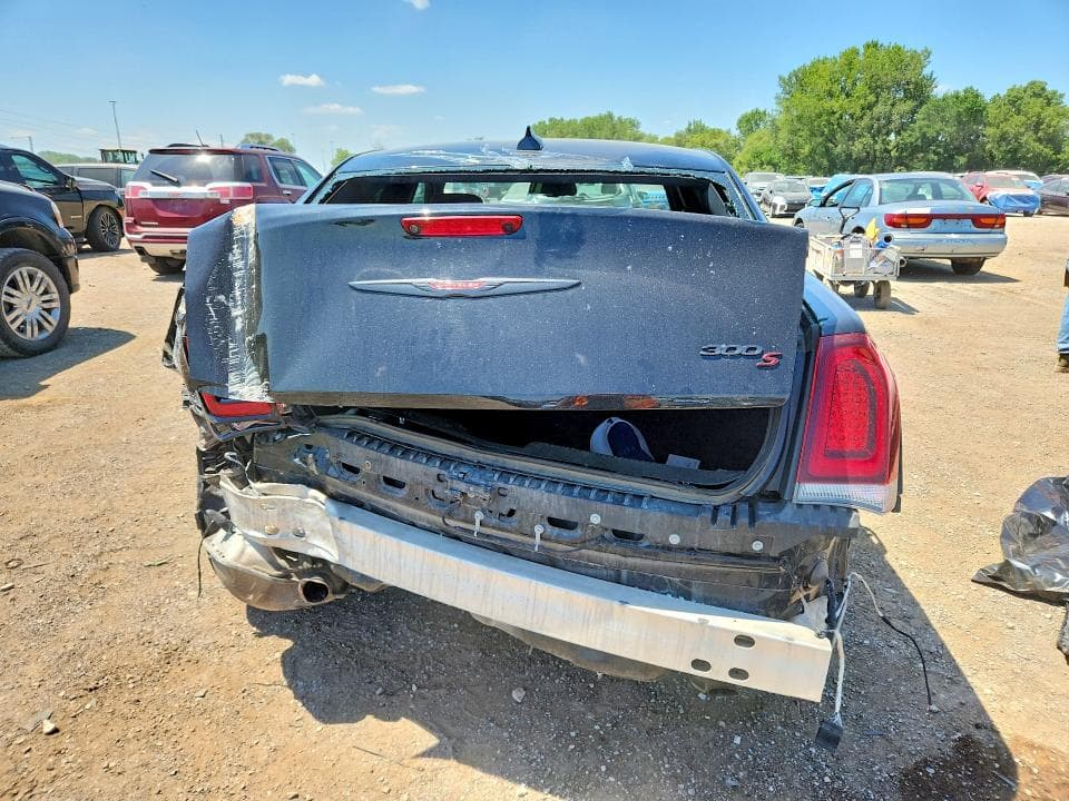 2021 CHRYSLER 300 S 6