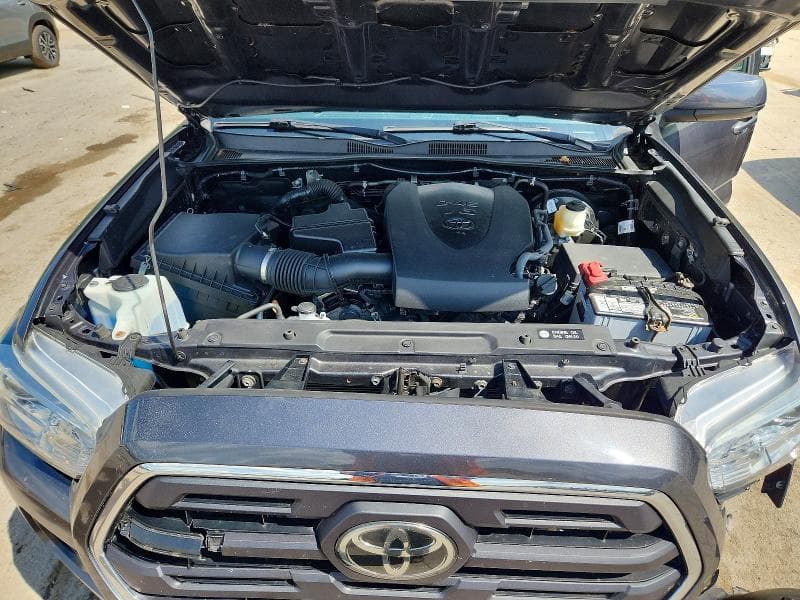 2019 TOYOTA TACOMA SR5 V6 11