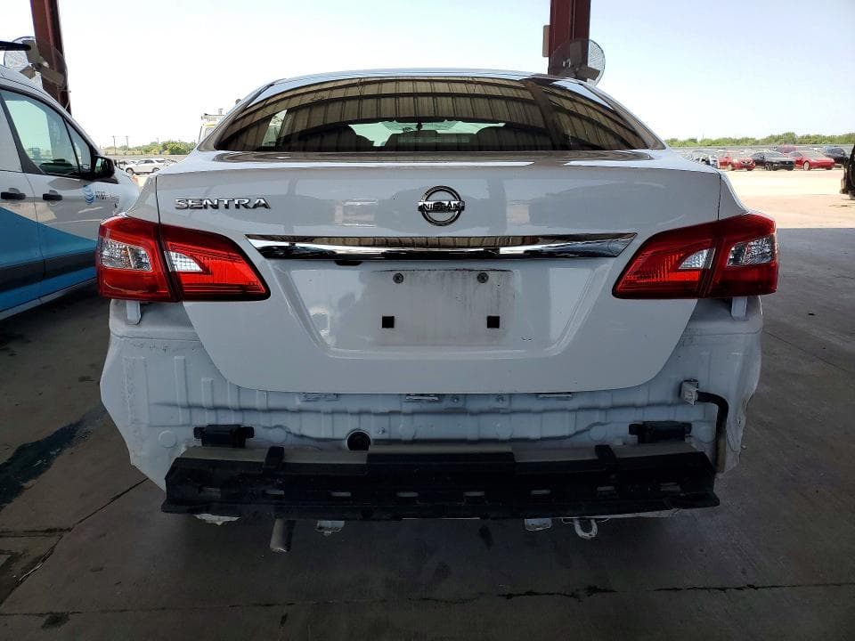 2019 NISSAN SENTRA S 6