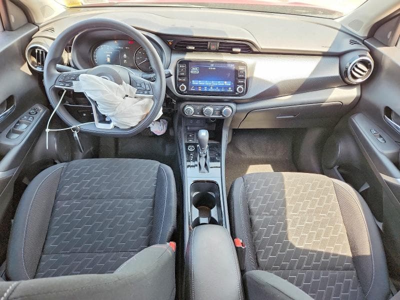 2023 NISSAN KICKS SV 8
