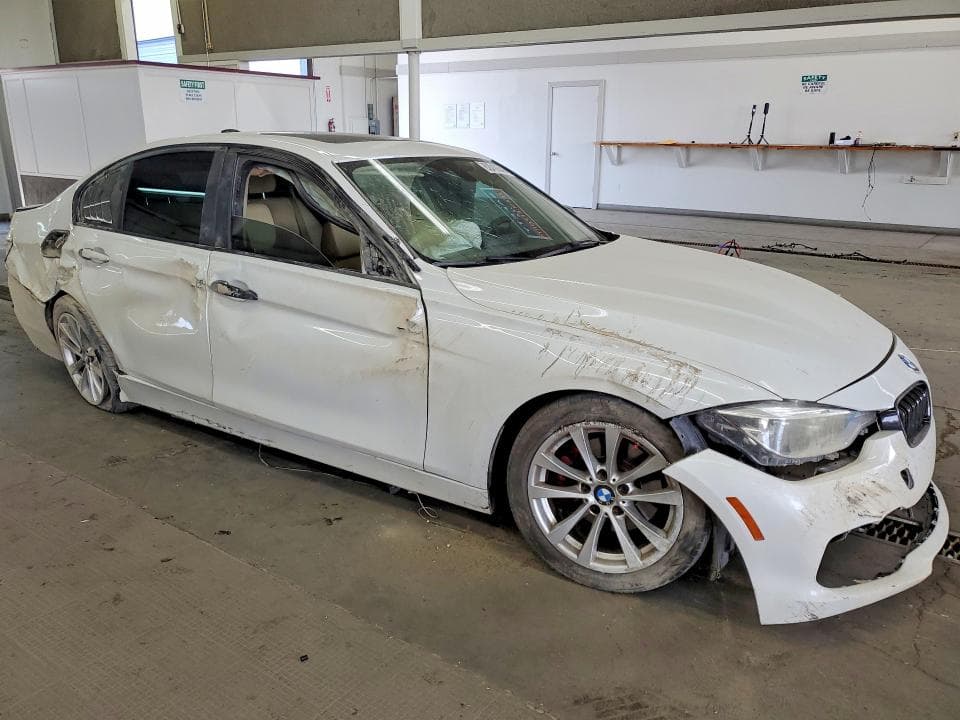2018 BMW 320 XI 4