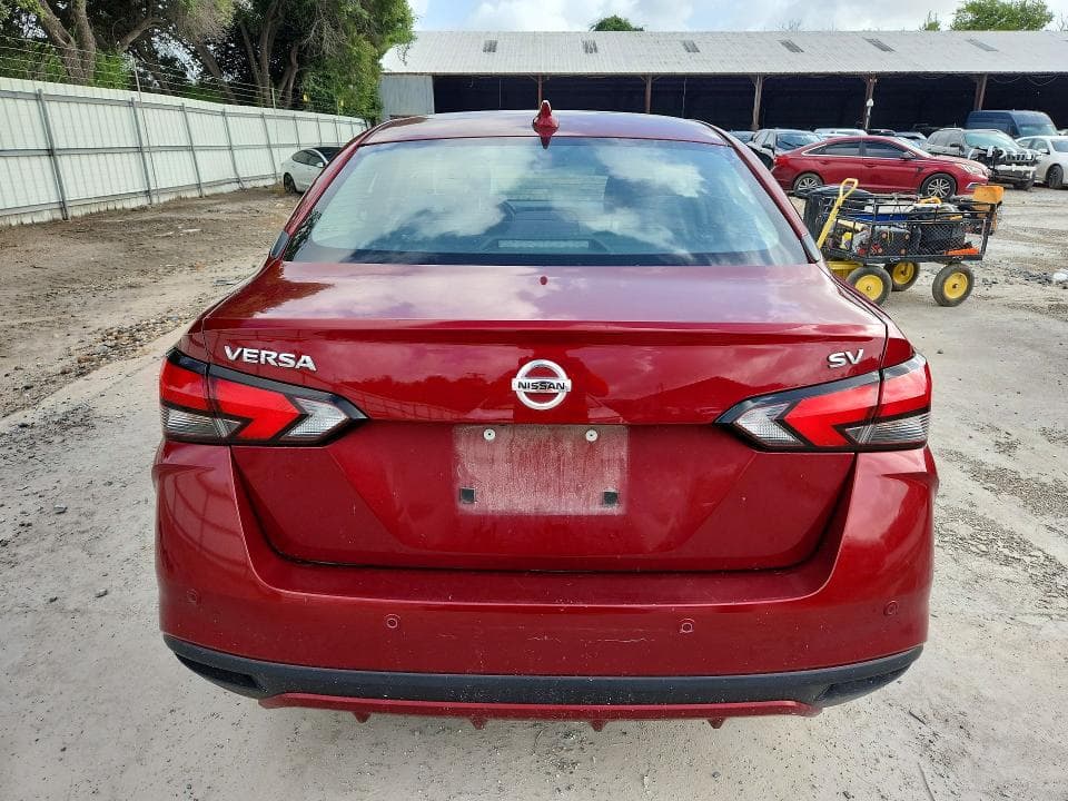 2021 NISSAN VERSA SV 6