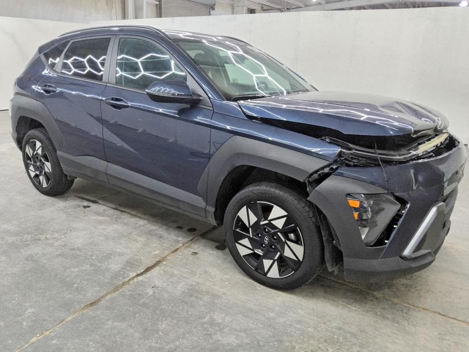 2024 HYUNDAI KONA SEL 4