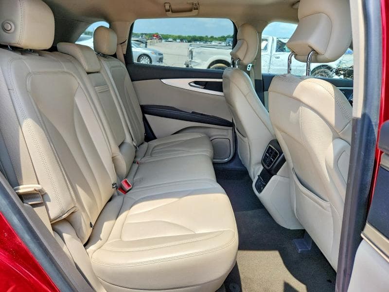 2019 LINCOLN NAUTILUS 11