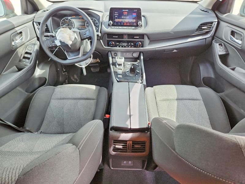 2025 NISSAN ROGUE SV 8