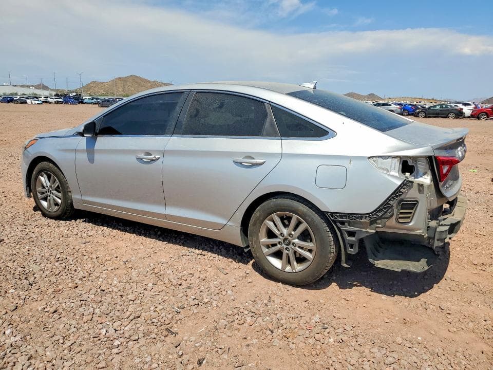 2017 HYUNDAI SONATA SE 2