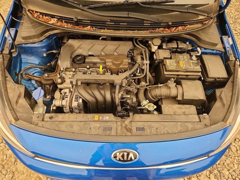 2021 KIA RIO S 11