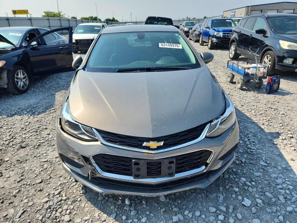 2017 CHEVROLET CRUZE LT 5