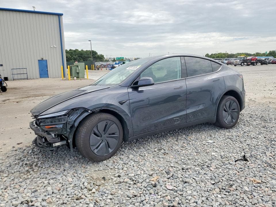 2026 TESLA MODEL Y - 1