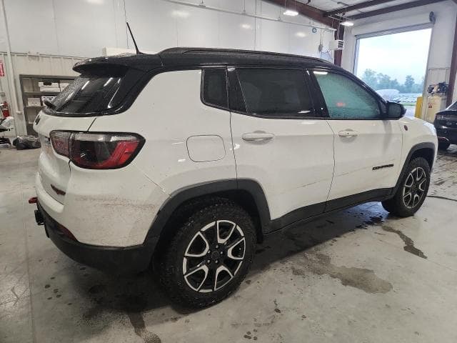 2025 JEEP COMPASS TRAILHAWK 3