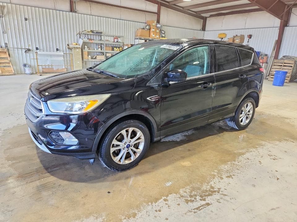 2017 FORD ESCAPE SE - 1