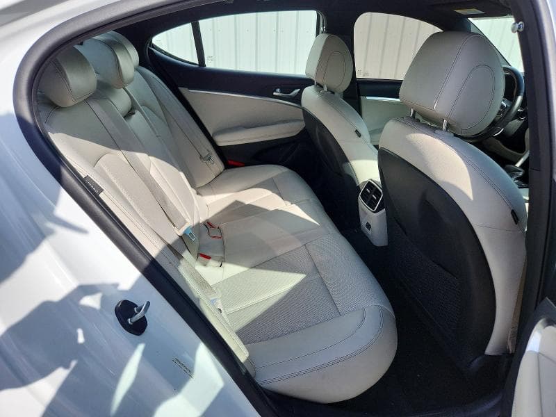 2025 GENESIS G70 2.5T STANDARD 10