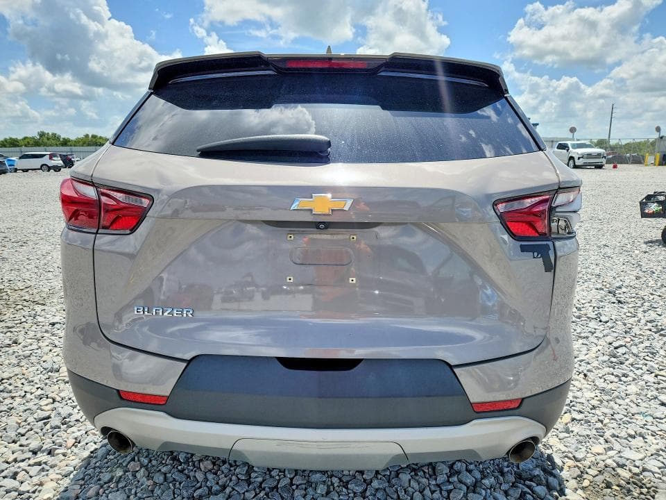 2021 CHEVROLET BLAZER 2LT 6